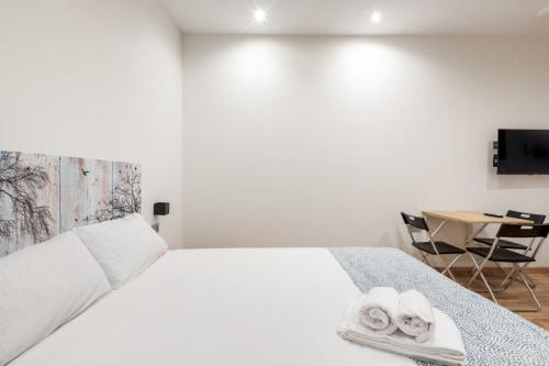 Accessible and renovated- 1Bedroom 1Bath- Justice
