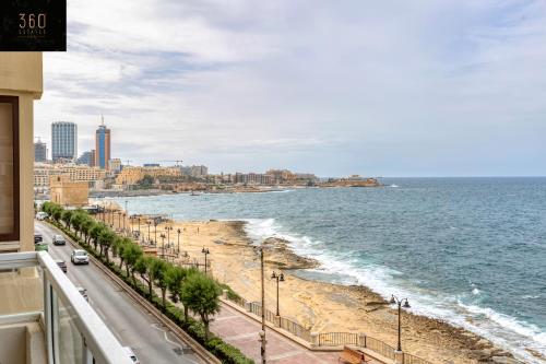 Tower Road seafront home, with 3BR & Working Space by 360 Estates