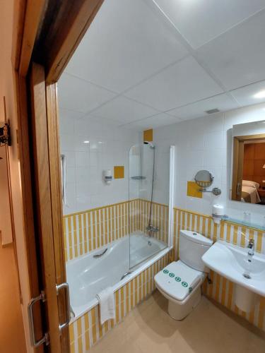 Koupelna v ubytování Hotel Tio Pepe