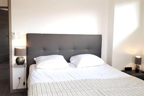 Photo de la galerie de l'établissement Appt moderne pour 4/6, dans résidence avec piscine, à Porto-Vecchio