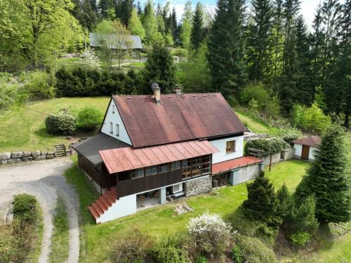 an aerial view of a house with a roof at Chalupa Hraběnka in Jablonec nad Nisou