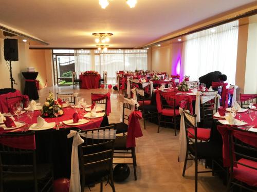Restoran ili drugo mesto za obedovanje u objektu Hotel Villa Lafayette