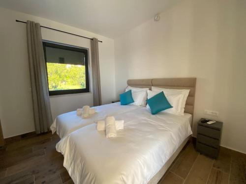 Katil atau katil-katil dalam bilik di Villa Mi, Rukavac Opatija Riviera