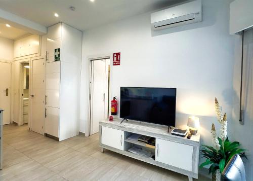 SKOL 350. Great 2 Bedroom Apartment in Skol Marbella