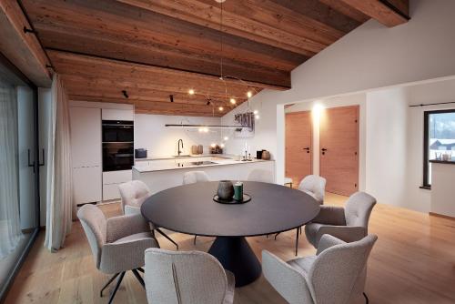 Foto Alpin Residenzen Eichenheim Aurach bei Kitzbühel by Alpina-Holiday 1