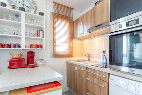 Photo de la galerie de l'établissement Chez Françoise Sc - Charmant appartement avec ascenseur et vue mer, à La Grande Motte