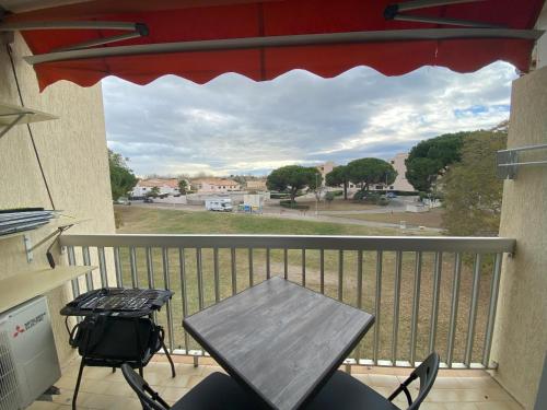 AS24003-Studio cabine à 200m plage-parking privé