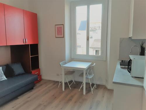 Sweet Smart Easy Apartment Porta Romana City Center