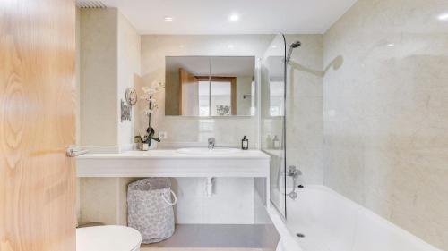 Penthouse Apartment N