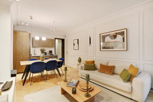 TheLander - Champs Elysées Serviced Apartments