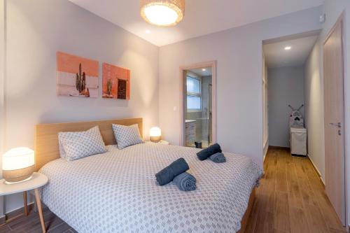 Glyfada Diamond Residence - 3 Master Bedrooms