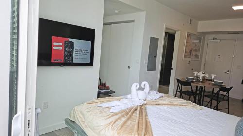 Breathtaking studio in the Heart Miami photo 12