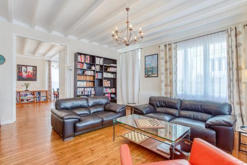 villa plaisance, coeur de village-300m plage