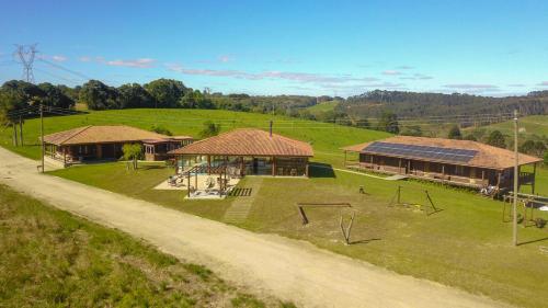 Fazenda com Piscina Termica