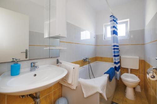 Koupelna v ubytování Apartmany Kosić