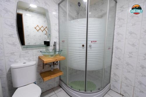 Uma casa de banho em Viva Chile Capital
