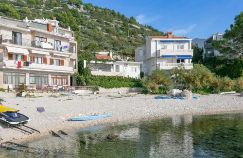 Apartments by the sea Drasnice, Makarska - 14129
