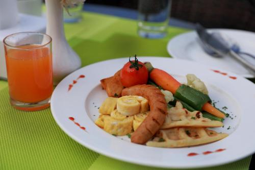 Φαγητό σε αυτό το ξενοδοχείο ή κάπου εκεί κοντά