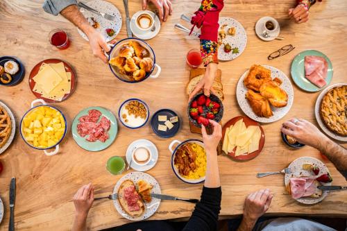 Jídlo v hotelu nebo okolí