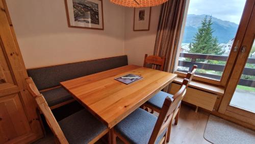 Chesa Bellaval, Haus Chamuotsch 3 1 2-Zimmerwohnung