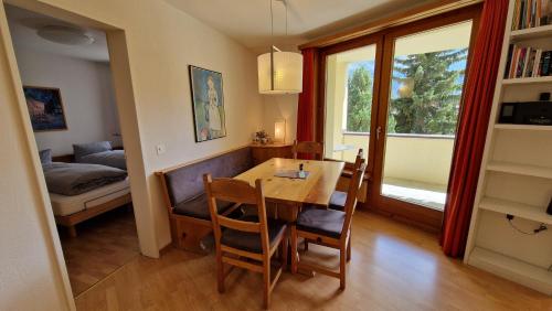 Chesa Bellaval, Haus la Vuolp 2 1 2-Zimmerwohnung