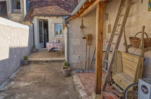 Photo de la galerie de l'établissement La petite maison au coeur du village, à Montrésor