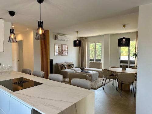 4 bedroom duplex Penthouse Califa