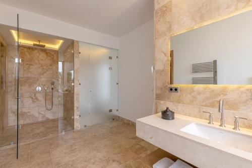 Gallery image of Ksar Char-Bagh Small Luxury Hotels in Marrakech