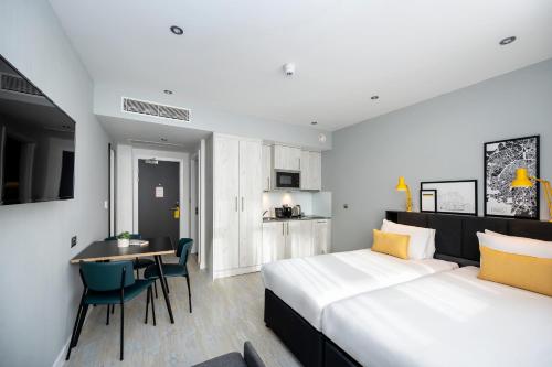 Staycity Aparthotels Liverpool Waterfront photo 91