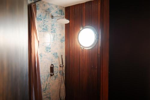 Wax Suite By the sea