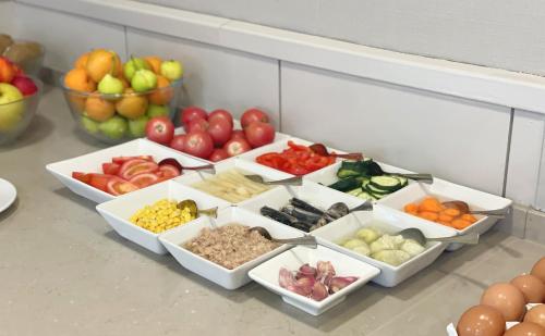 Makanan di atau berdekatan hotel