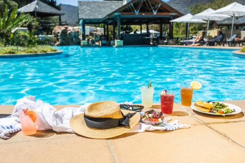 Bazén v ubytování Pearl Valley Hotel nebo v jeho okolí