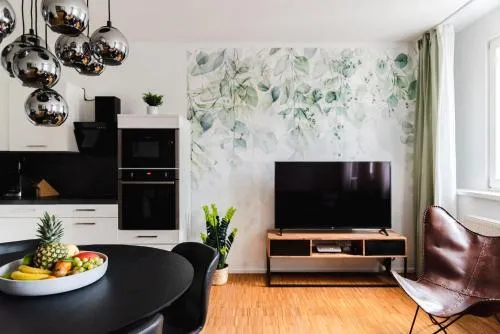 Kreuzberg Downtown Retreat - no elevator photo 13