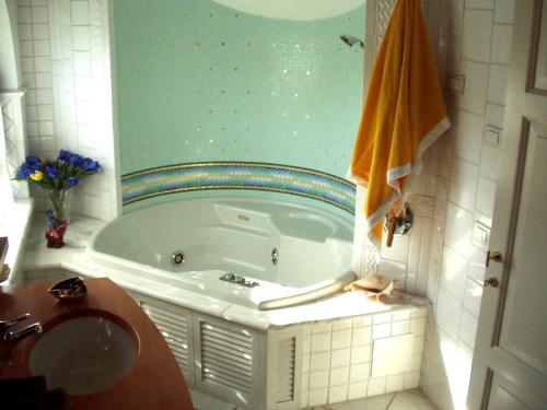 Kúpeľňa v ubytovaní Il Cigliere your holiday home in the heart of Tuscany