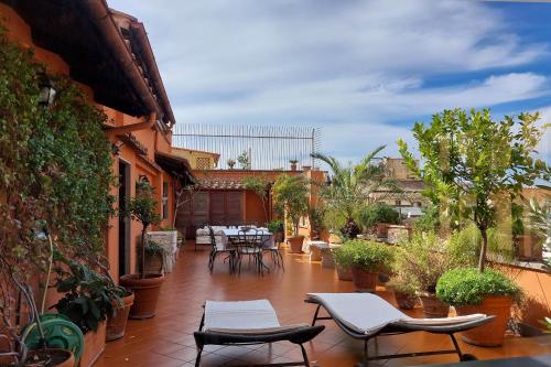 TreasureRome Spanish Steps Penthouse