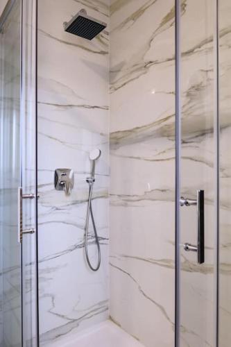 Luxury Vista Haven - APT1