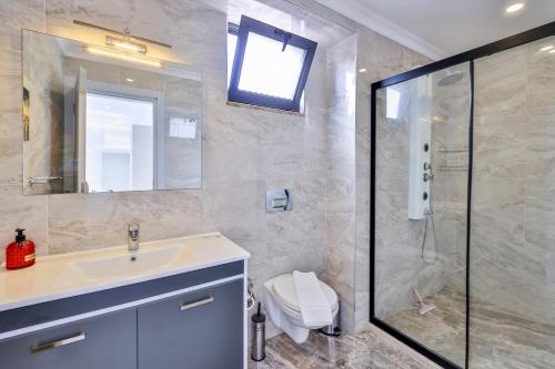 Ένα μπάνιο στο Villa Gulay - Kalkan Villa