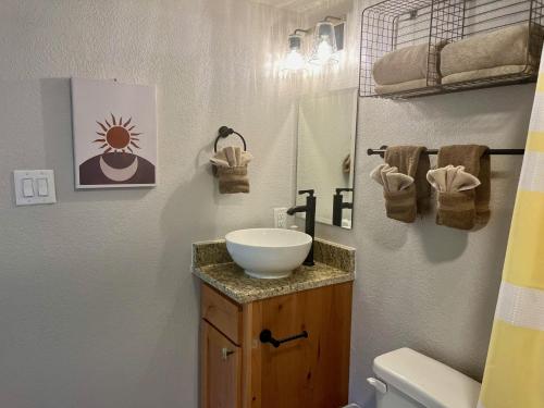 Kylpyhuone majoituspaikassa Daylight Den