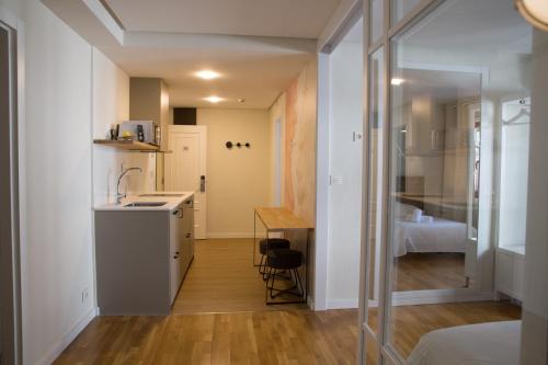 Kuchyňa alebo kuchynka v ubytovaní Hotel Mogay