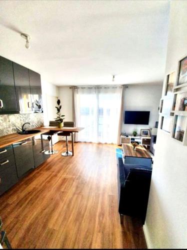 Photo de la galerie de l'établissement Nanterre home, à Nanterre