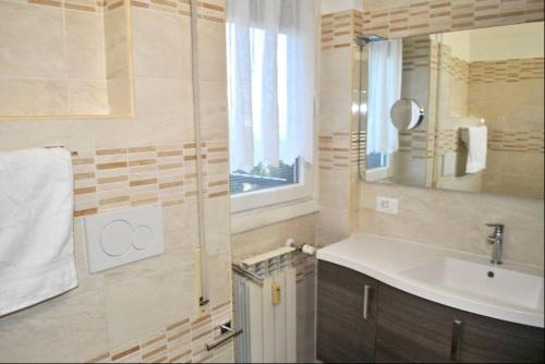 White Mary House for two people