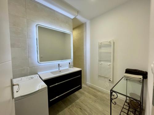 Photo de la galerie de l'établissement Le gîte du Bayzan, à Pont-de-Labeaume