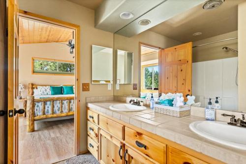 Ảnh trong thư viện ảnh của Snowy Evening Lodge ở Big Bear Lake