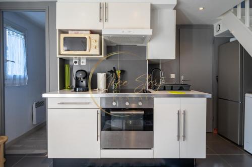 Photo de la galerie de l'établissement Charmante petite maison au calme, à Villeneuve-Loubet