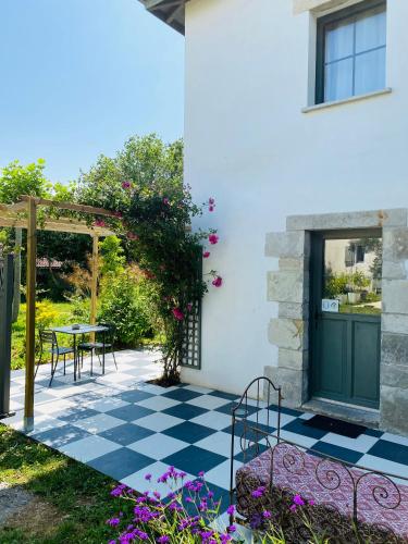 Κήπος έξω από το La Bastide de Guiche Entre Océan et montagnes
