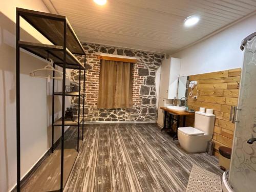 Ванна кімната в Hnameni Stepanavan Guesthouse - Hotel