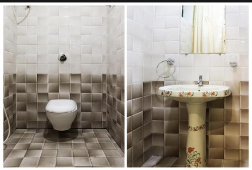 - deux photos d'une salle de bains avec toilettes et lavabo dans l'établissement Menaka, à Vijayawada