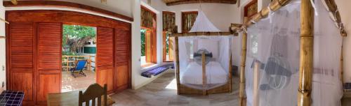 Ένα μπάνιο στο Bambú Ecocabañas