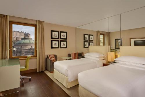 Sheraton Grand Hotel & Spa photo 33