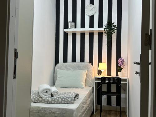 Lovely Private Partition Room in Barsha Heights